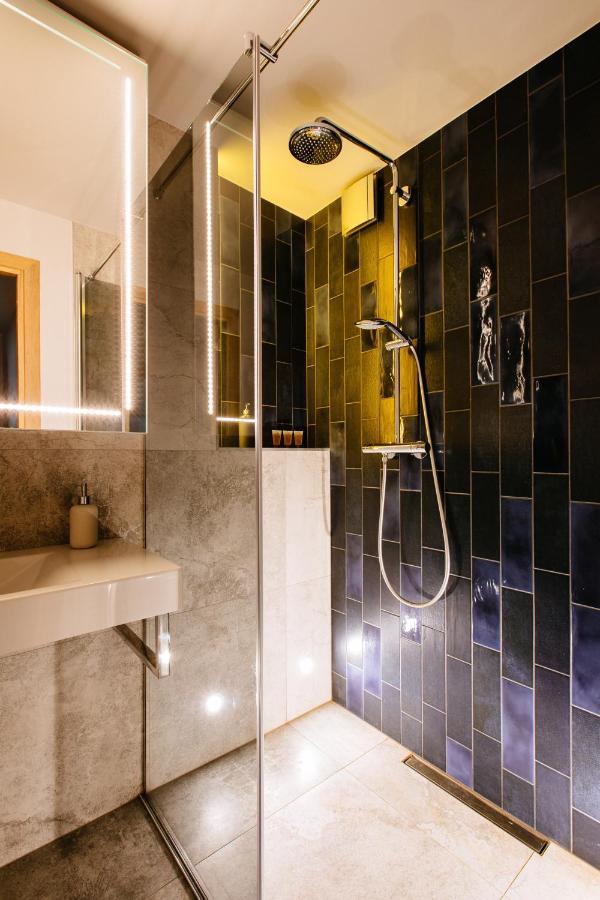 New Exclusive 2 Bedroom Apartment In OldΡίγα Εξωτερικό φωτογραφία